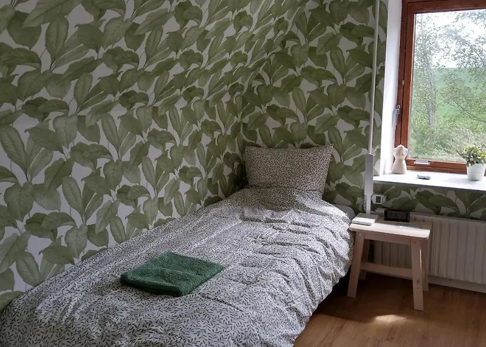 Cosy Farmhouse Single Bedroom