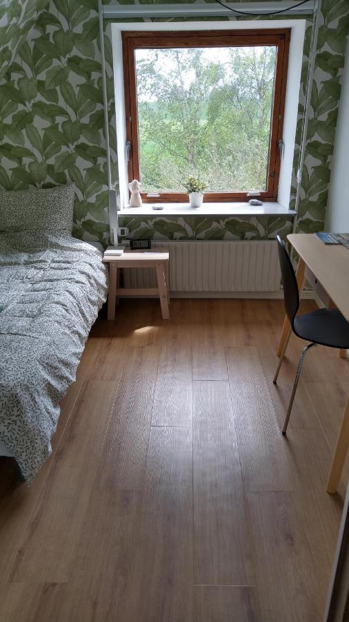 Cosy Single Bedroom Farm stay Stege